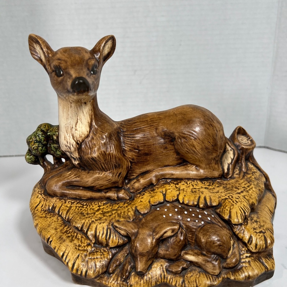 Vintage Deer & Fawn Figurine Woodland Forest Lodge Cabin Decor Doe Deer Statue